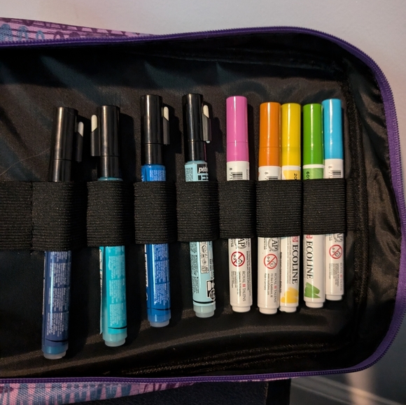 40+ Tombow ABT Pro Alcohol Markers + Carrying Case, Freebies - Picture 3 of 3